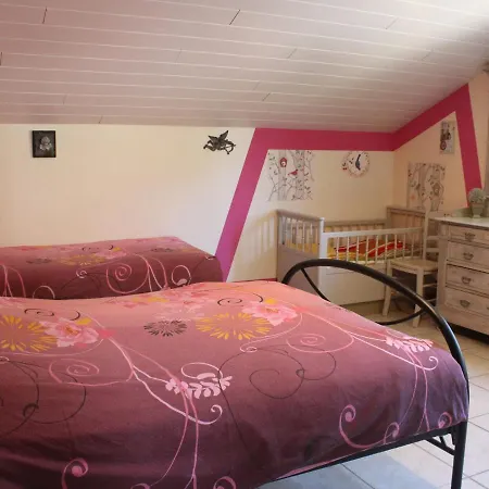 Oree Des Bois In With Garden Vakantiehuis Paliseul